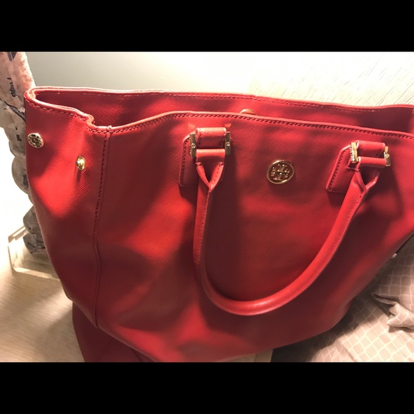 Handbag - Picture 7 of 8